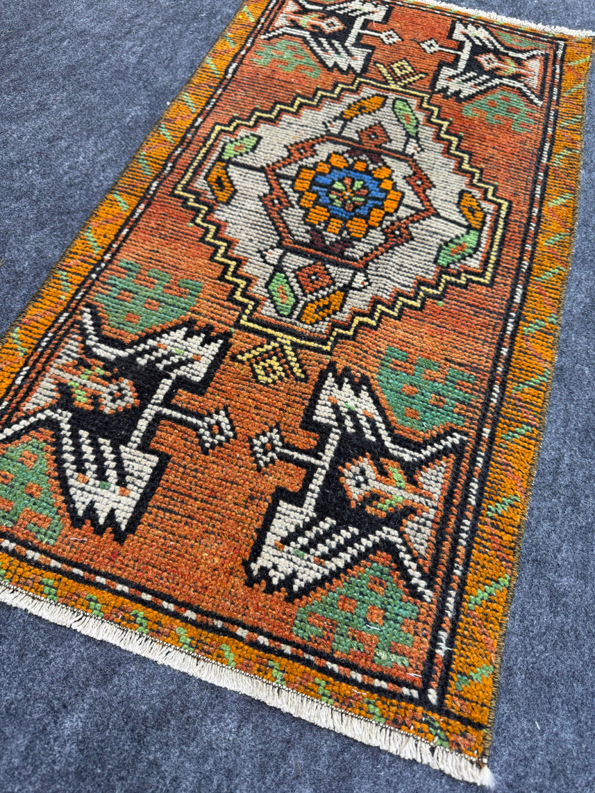 Turkish Yastik Rug 1'8" x 3'1" #24037