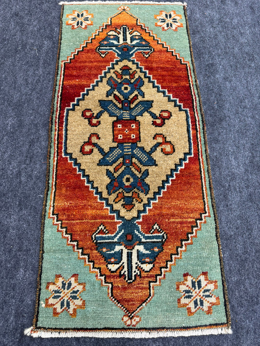 Turkish Yastik Rug 1'3" x 2'10" #24038