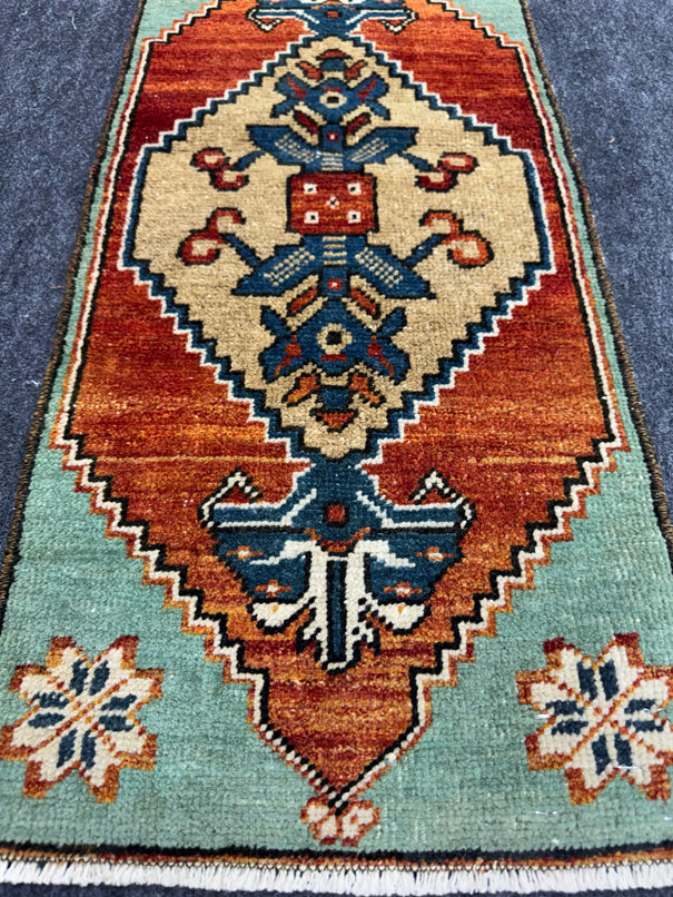 Turkish Yastik Rug 1'3" x 2'10" #24038