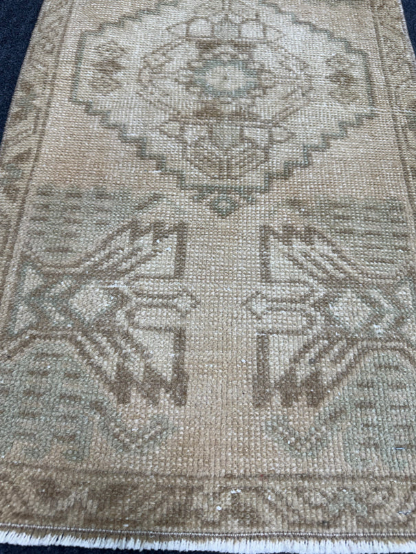 Turkish Yastik Rug 1'6" x 2'11" #24023