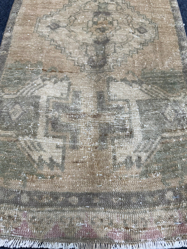 Turkish Yastik Rug 1'6" x 3'1" #24003