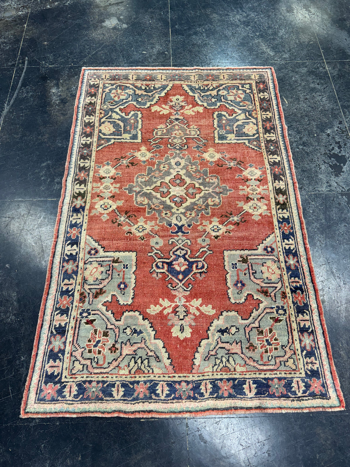 Turkish Vintage Rug 3'8'' x 5'10'' #24591