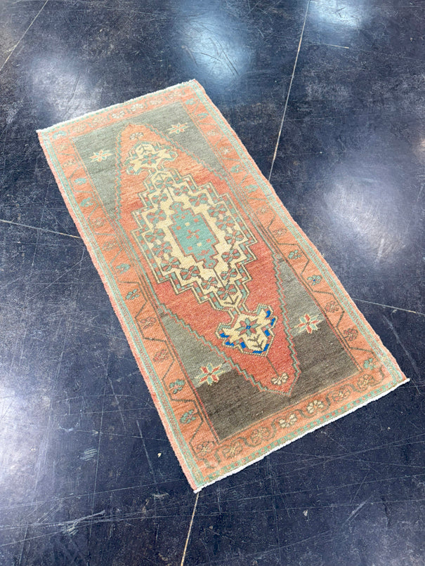 Turkish Mini Rug Oriental Hand Knotted Vintage Rug 1'8" x 3'6" #17749