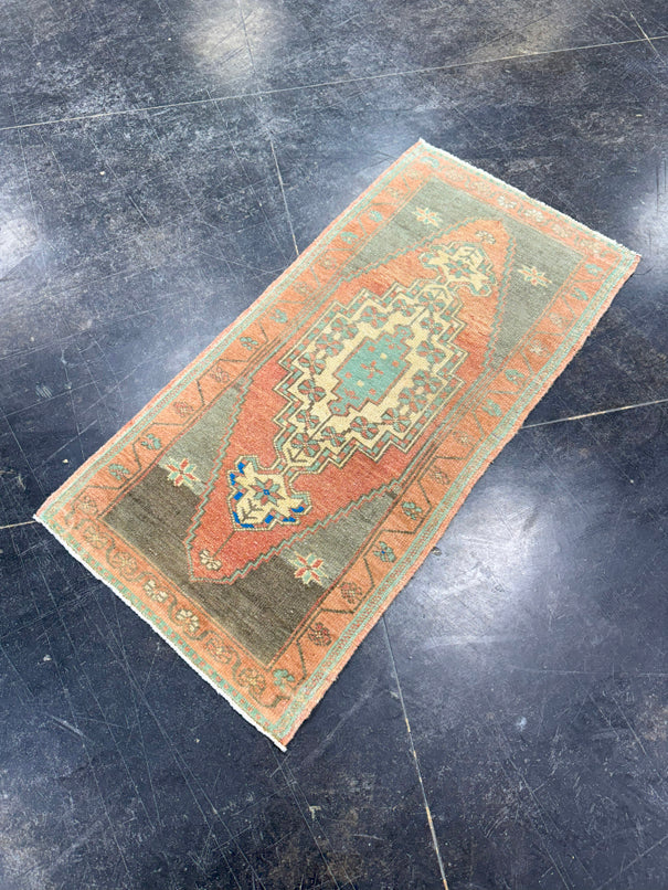 Turkish Mini Rug Oriental Hand Knotted Vintage Rug 1'8" x 3'6" #17749