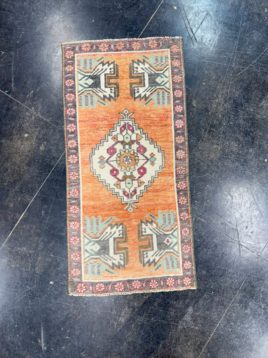 Turkish Mini Rug Oriental Hand Knotted Vintage Rug 1'9" x 3'6" #17046