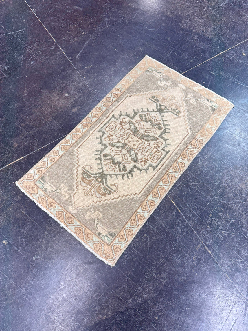 Turkish Mini Rug Oriental Hand Knotted Vintage Rug 1'6" x 3' #17751