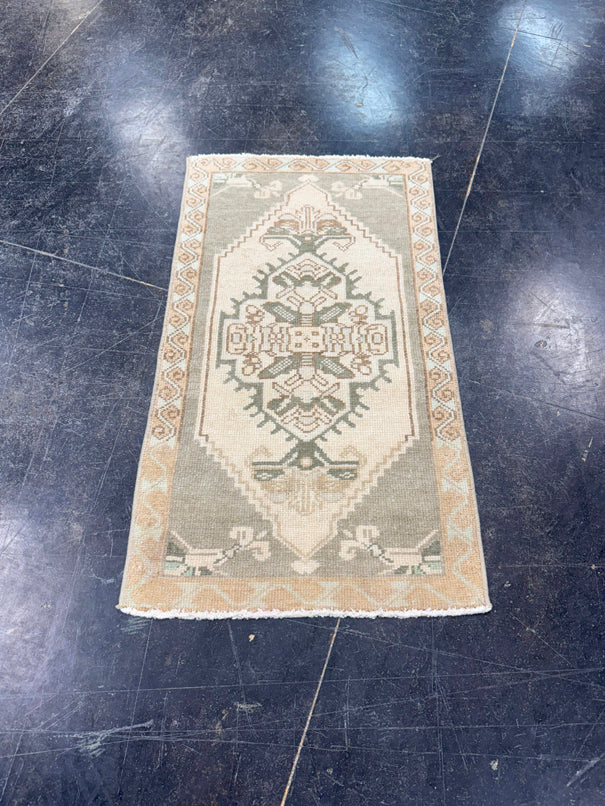 Turkish Mini Rug Oriental Hand Knotted Vintage Rug 1'6" x 3' #17751