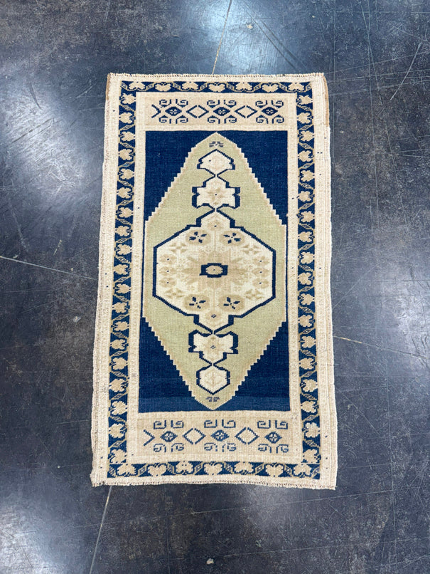 Turkish Mini Rug Oriental Hand Knotted Vintage Rug 1'10" x 3'2" #17725