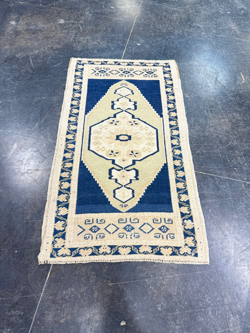 Turkish Mini Rug Oriental Hand Knotted Vintage Rug 1'10" x 3'2" #17725