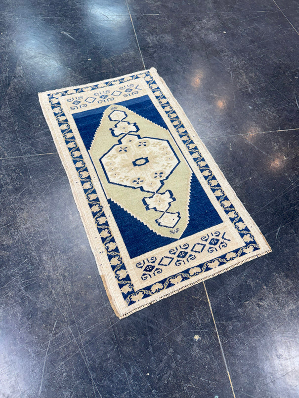 Turkish Mini Rug Oriental Hand Knotted Vintage Rug 1'10" x 3'2" #17725