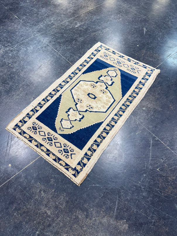 Turkish Mini Rug Oriental Hand Knotted Vintage Rug 1'10" x 3'2" #17725