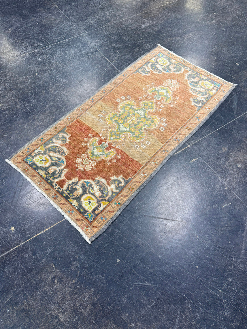 Turkish Mini Rug Oriental Hand Knotted Vintage Rug 1'7" x 3'2" #17492