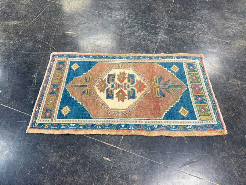 Turkish Mini Rug Oriental Hand Knotted Vintage Rug 1'9" x 3'2" #17896