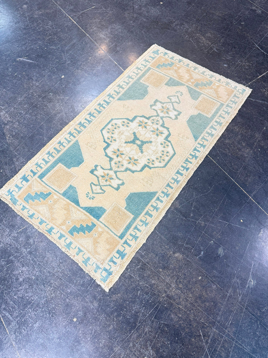 Turkish Mini Rug Oriental Hand Knotted Vintage Rug 1'10" x 3'5" #17468