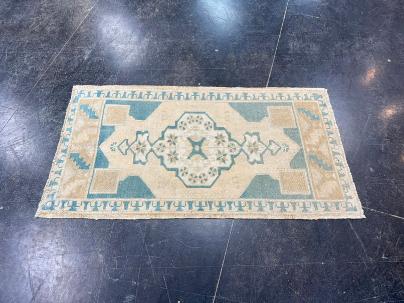 Turkish Mini Rug Oriental Hand Knotted Vintage Rug 1'10" x 3'5" #17468