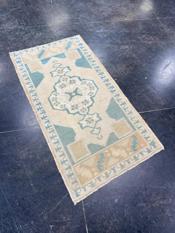 Turkish Mini Rug Oriental Hand Knotted Vintage Rug 1'10" x 3'5" #17468