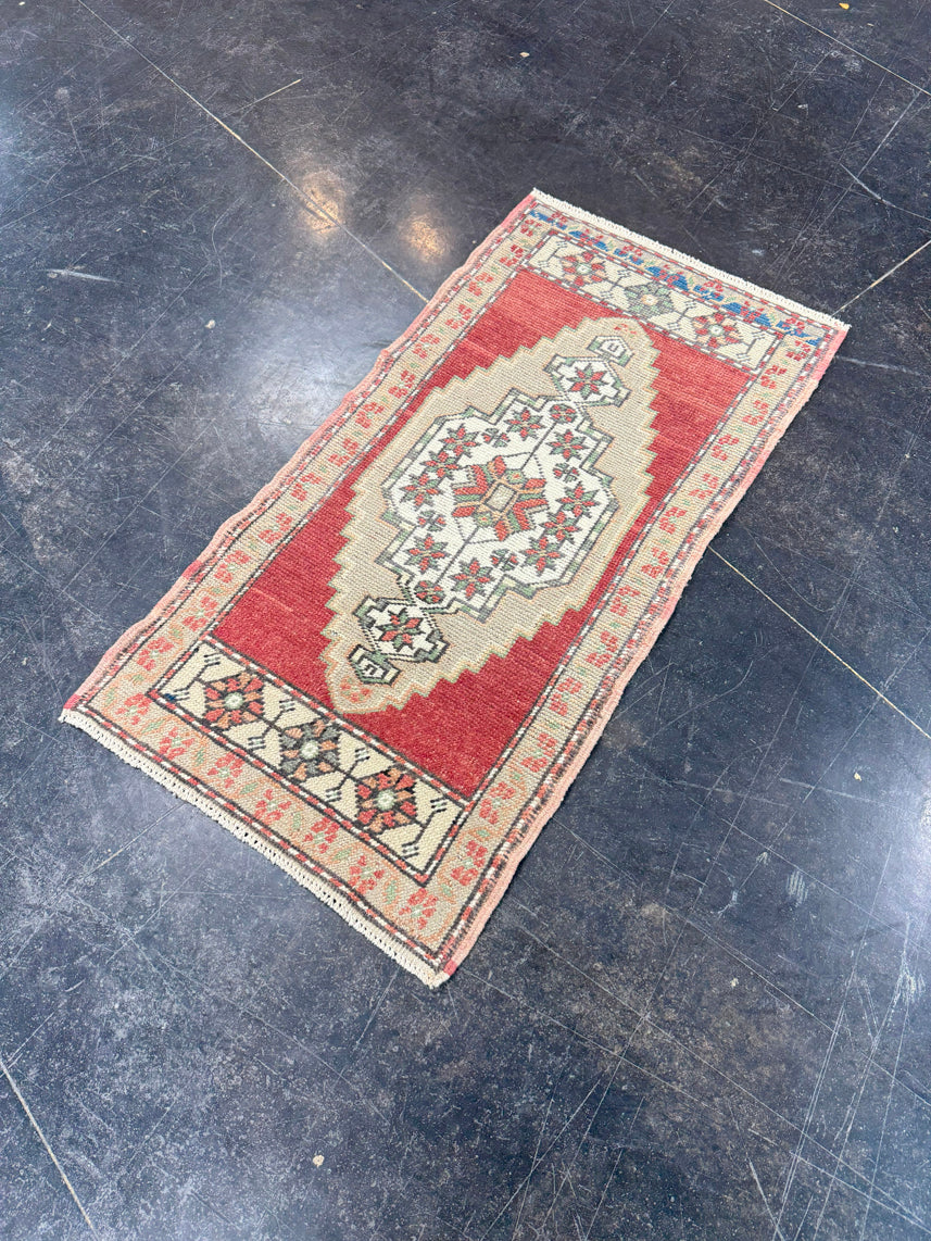 Turkish Mini Rug Oriental Hand Knotted Vintage Rug 1'8" x 3'3" #17084