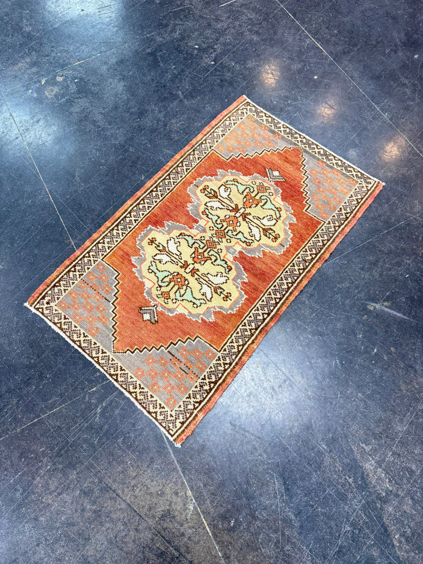 Turkish Mini Rug Oriental Hand Knotted Vintage Rug 1'7" x 2'8" #17465