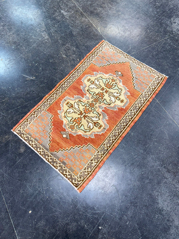 Turkish Mini Rug Oriental Hand Knotted Vintage Rug 1'7" x 2'8" #17465