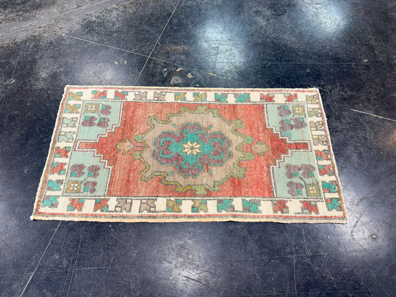 Turkish Mini Rug Oriental Hand Knotted Vintage Rug 1'7" x 2'11" #17891