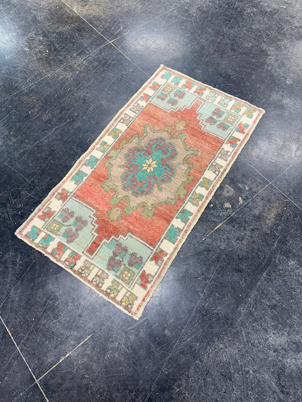 Turkish Mini Rug Oriental Hand Knotted Vintage Rug 1'7" x 2'11" #17891