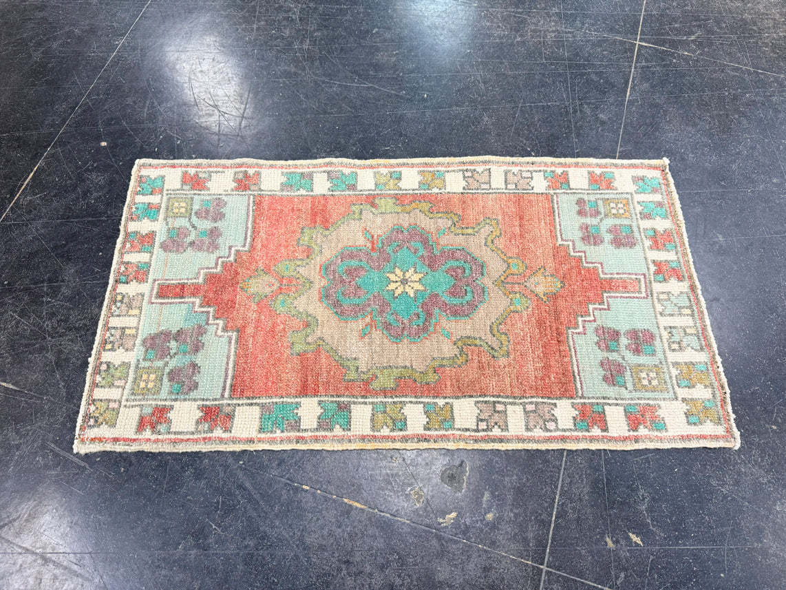 Turkish Mini Rug Oriental Hand Knotted Vintage Rug 1'7" x 2'11" #17891