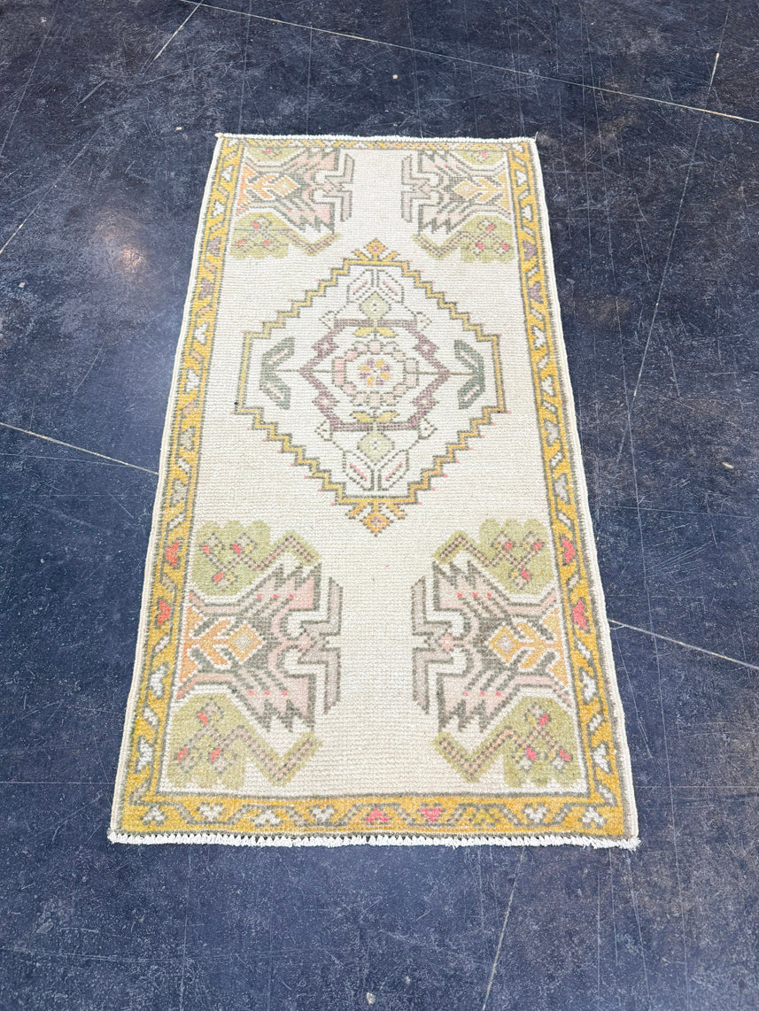Turkish Mini Rug Oriental Hand Knotted Vintage Rug 1'9" x 3'4" #17749