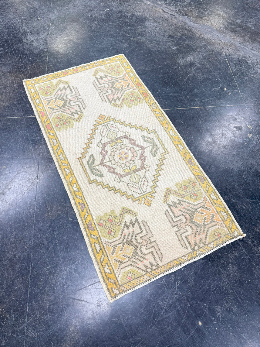 Turkish Mini Rug Oriental Hand Knotted Vintage Rug 1'9" x 3'4" #17749