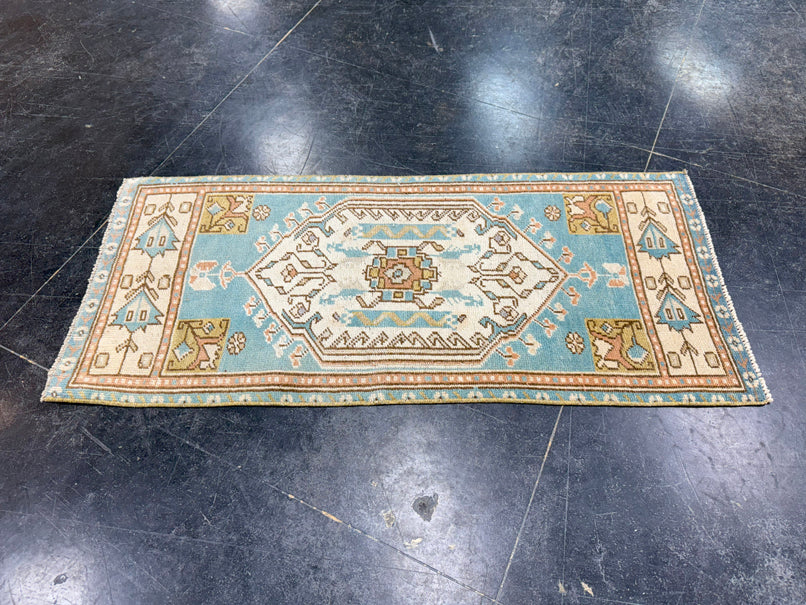 Turkish Mini Rug Oriental Hand Knotted Vintage Rug 1'7" x 3'8" #17904