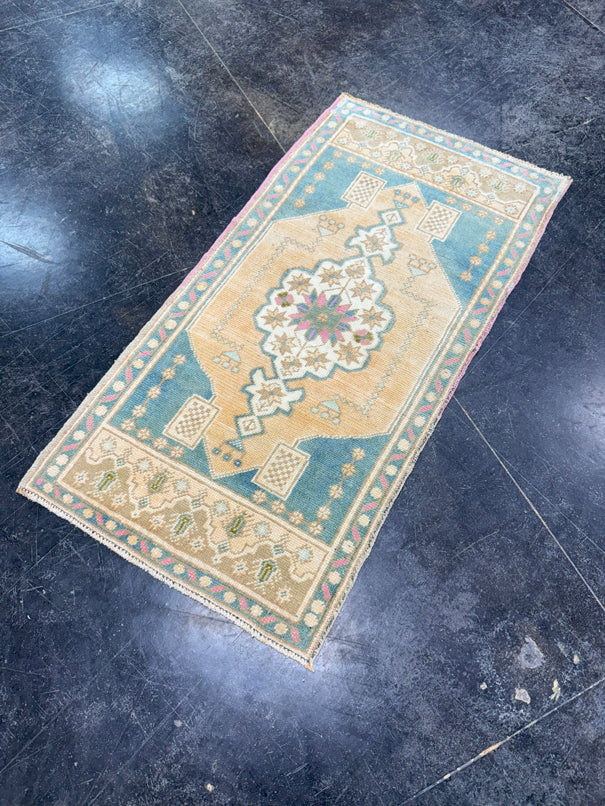 Turkish Mini Rug Oriental Hand Knotted Vintage Rug 1'9" x 3'7" #17490