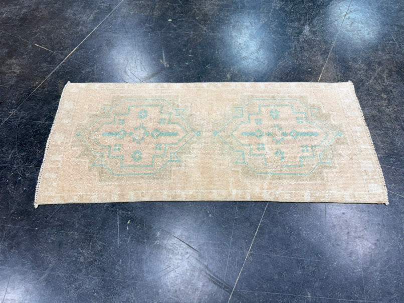 Turkish Mini Rug Oriental Hand Knotted Vintage Rug 1'6" x 3'5" #17203
