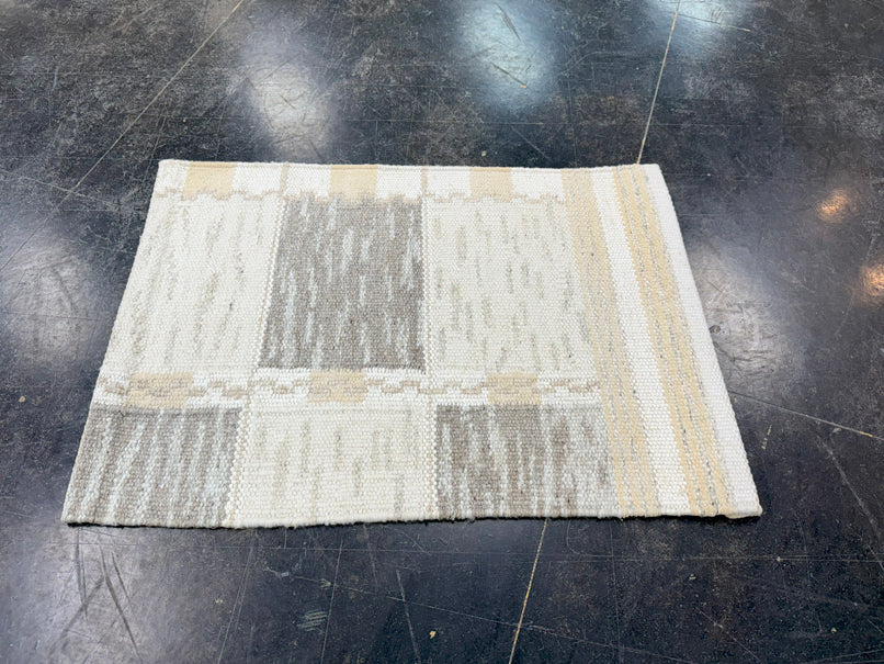 Kilim Oriental Handmade Flatweave 2'1" x 2'11" #17033