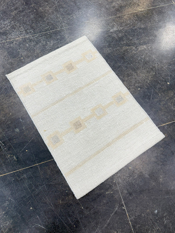 Kilim Oriental Handmade Flatweave 2'1" x 2'11" #17056
