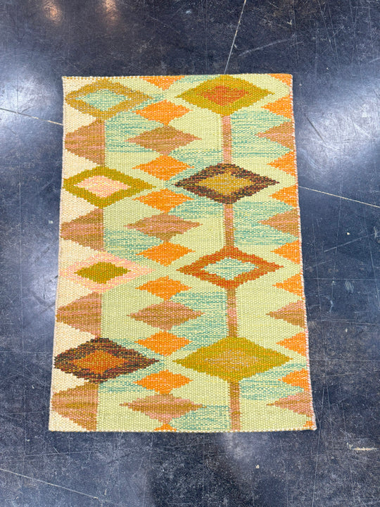 Kilim Oriental Handmade Flatweave 2'2" x 3'1" #17016