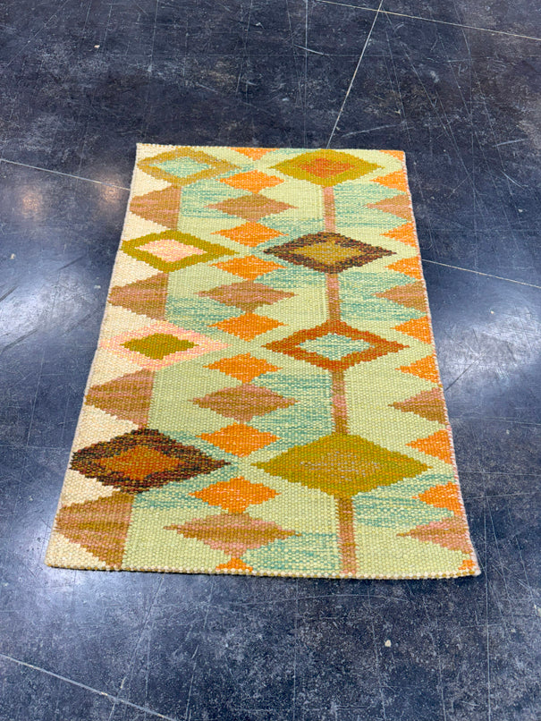Kilim Oriental Handmade Flatweave 2'2" x 3'1" #17016