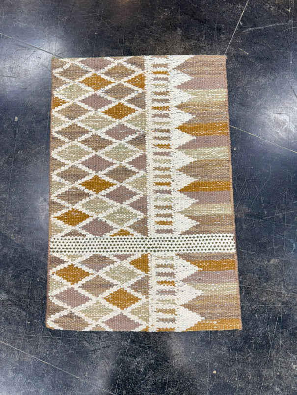 Kilim Oriental Handmade Flatweave 1'11" x 2'11" #17021