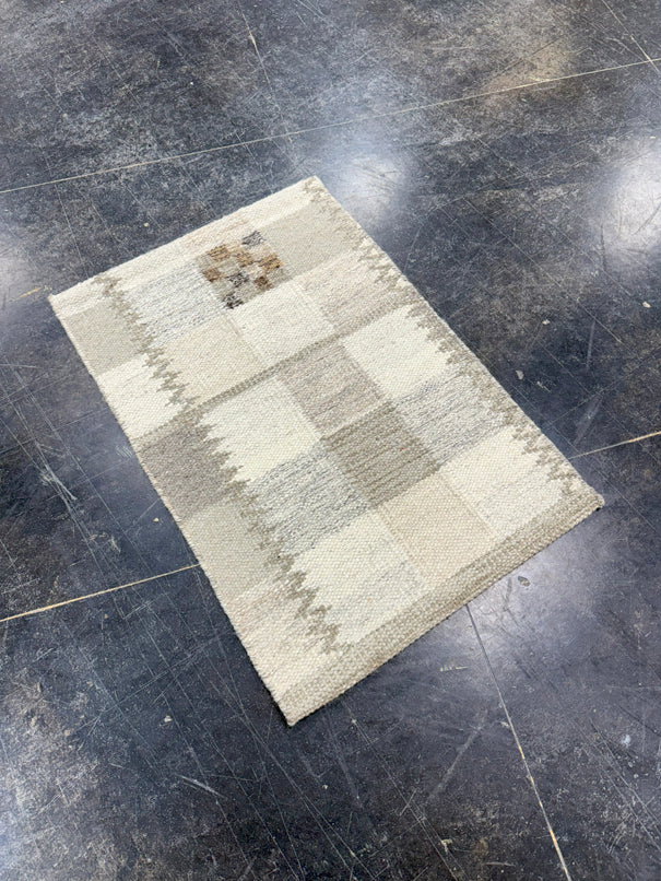 Kilim Oriental Handmade Flatweave 2' x 2'11" #17024