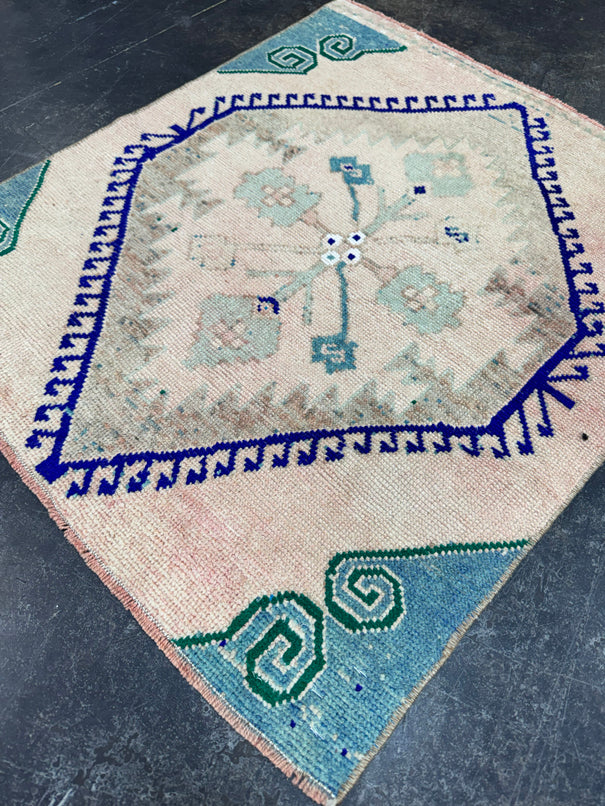 Turkish Yastik Rug 2'1" x 2'5" #24194