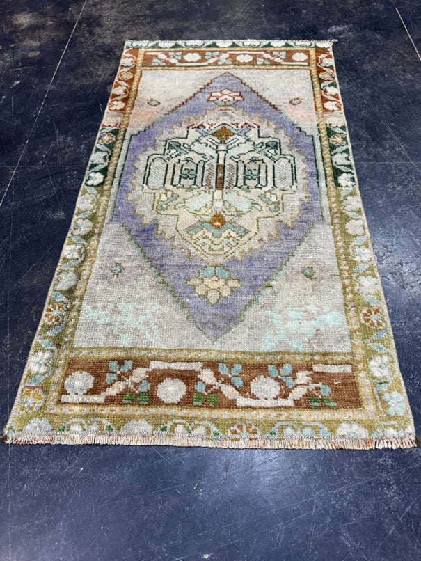 Turkish Yastik Rug 1'9" x 3'4" #24186