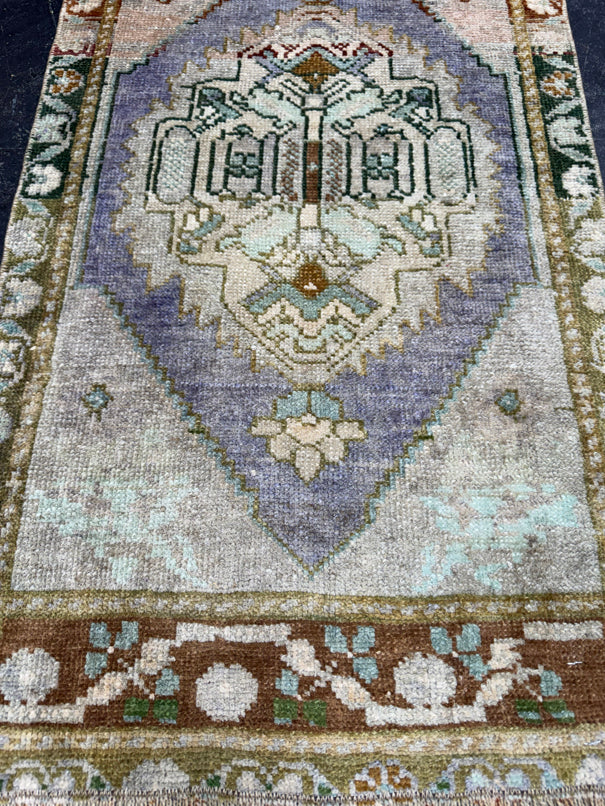 Turkish Yastik Rug 1'9" x 3'4" #24186