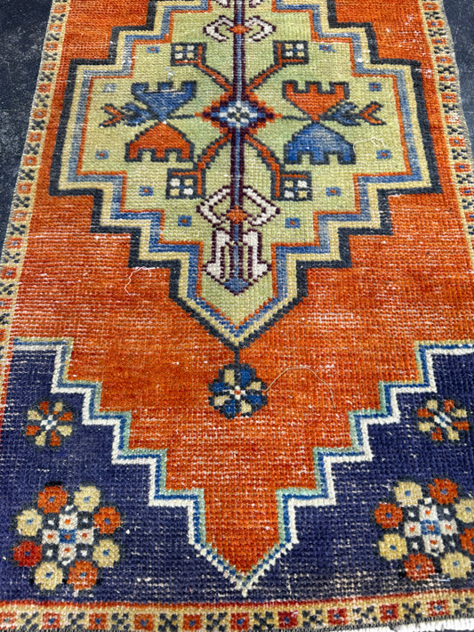 Turkish Yastik Rug 1'7" x 3'3" #24178