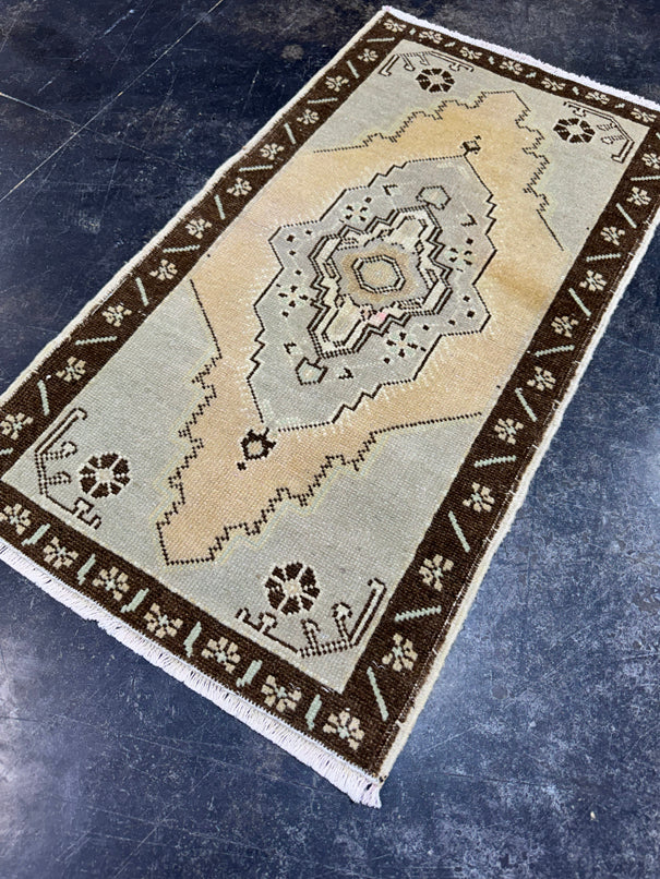 Turkish Yastik Rug 1'8" x 3' #24177