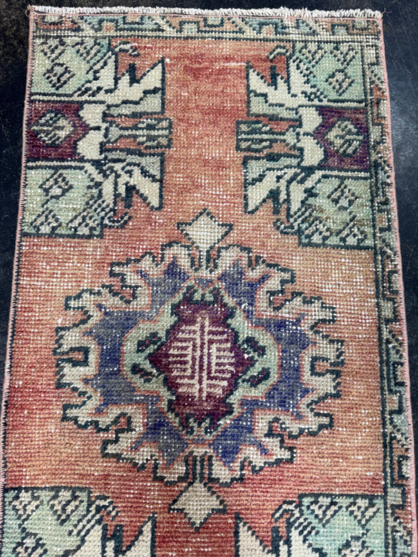 Turkish Yastik Rug 1'6" x 2'9" #24157
