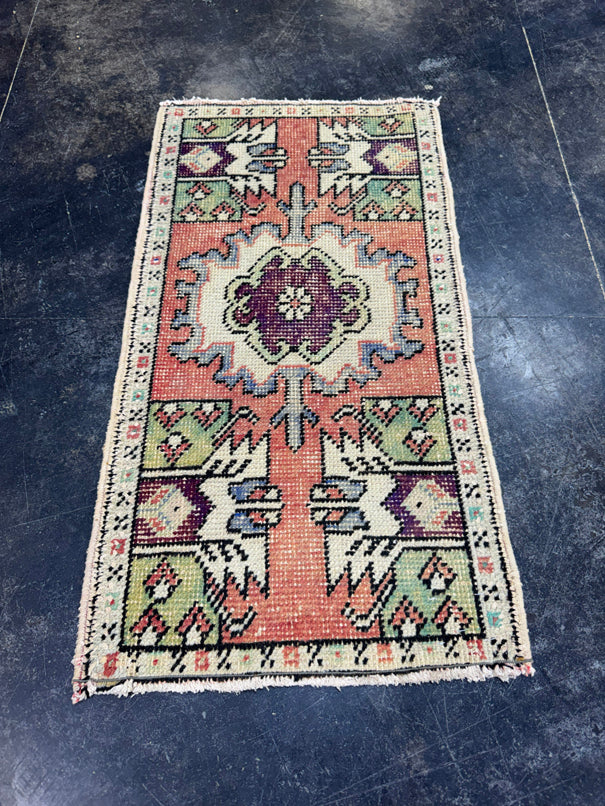 Turkish Yastik Rug 1'7" x 2'11" #24159