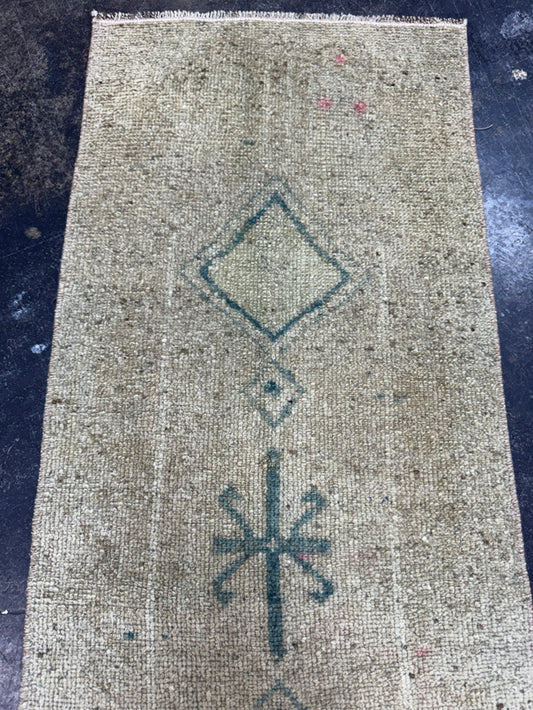 Turkish Yastik Rug 1'3" x 3'4" #24132