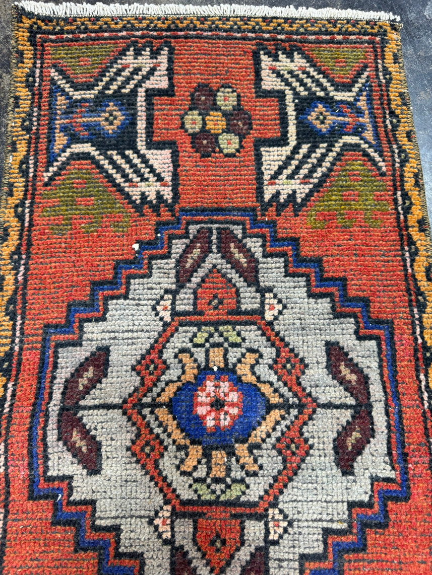 Turkish Yastik Rug 1'6" x 3'1" #24121