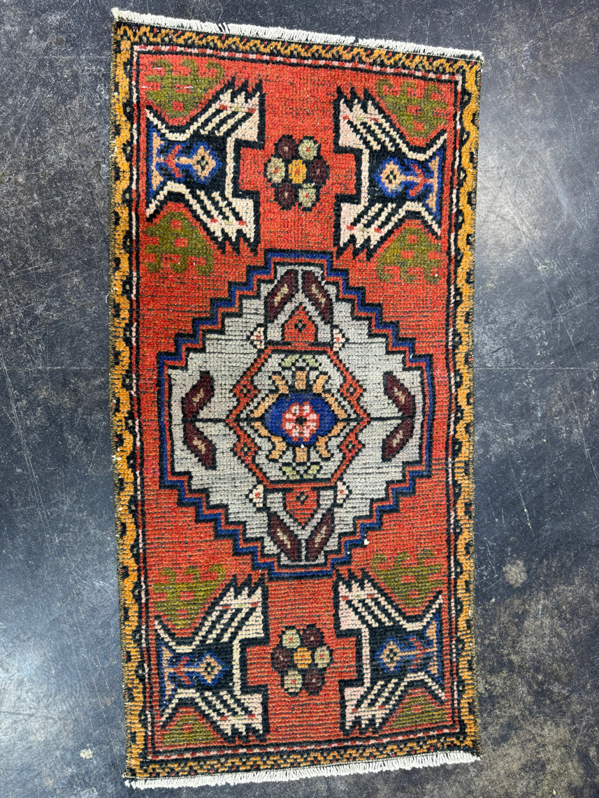 Turkish Yastik Rug 1'6" x 3'1" #24121