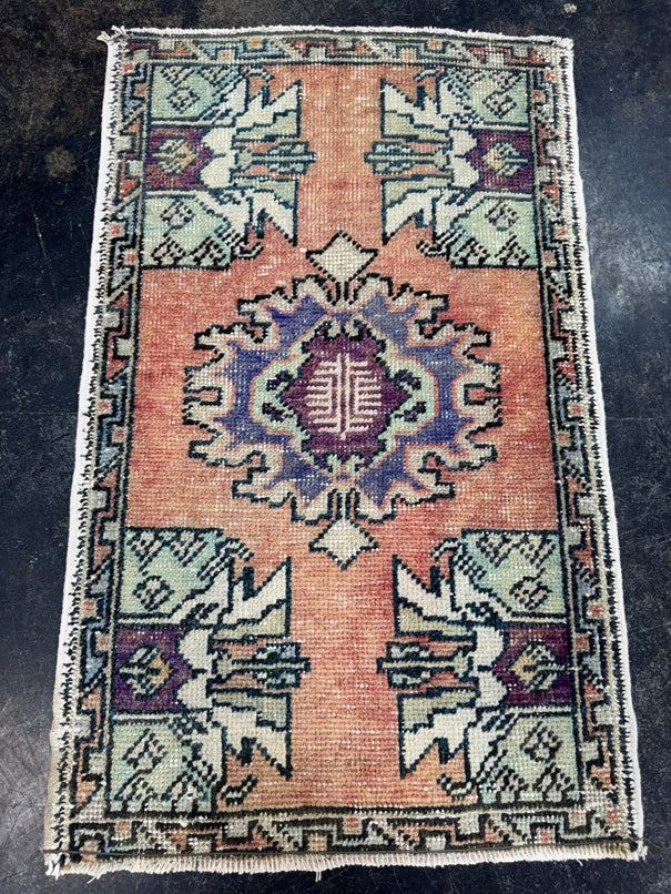 Turkish Yastik Rug 1'8" x 2'9" #24115
