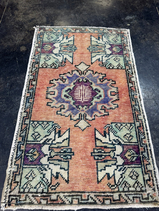 Turkish Yastik Rug 1'8" x 2'9" #24115