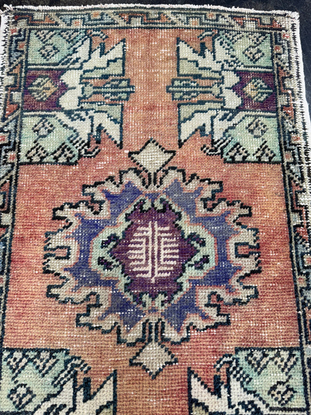 Turkish Yastik Rug 1'8" x 2'9" #24115